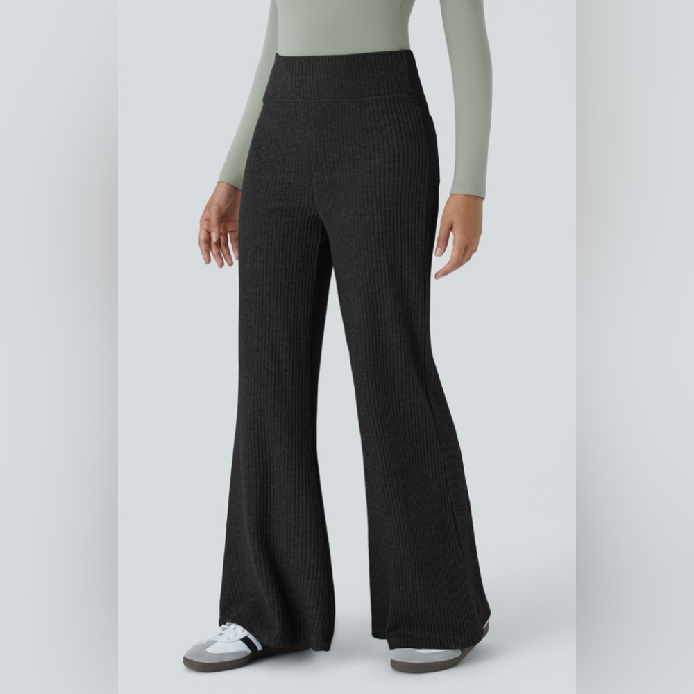 HALARA Ribbed Knit High Waisted Pocket Casual Flare Pants